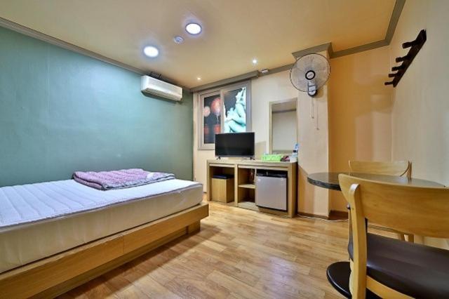Daegu Bisan-Dong Villa Motel ห้อง รูปภาพ